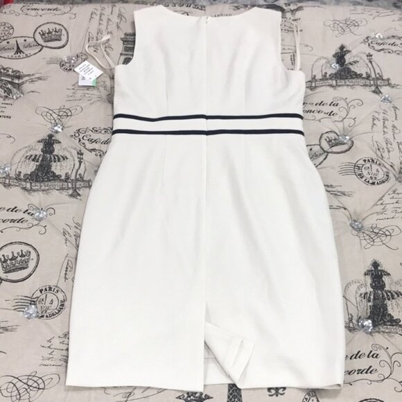 Kasper Petite Contrast-Trim Sheath Dress - Picture 7 of 7